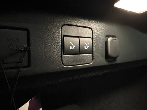 Used 2024 Lexus RX 350 Premium w/ Accessory Package AWD/4WD image 16