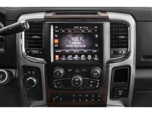 Used 2018 RAM 2500 Laramie w/ Sport Appearance Group AWD/4WD image 13