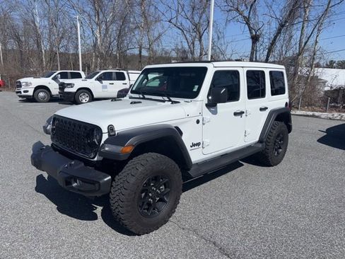 Used 2025 Jeep Wrangler Willys image 1