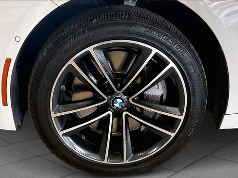 Used 2021 BMW 750i xDrive image 10