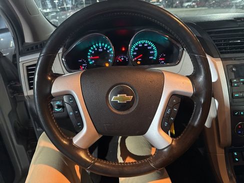 Used 2011 Chevrolet Traverse LTZ image 13