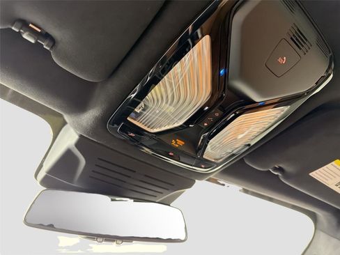 New 2026 BMW X5 xDrive50e AWD/4WD image 18