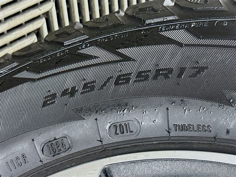 Used 2016 Jeep Cherokee Trailhawk w/ Trailer Tow Group image 34