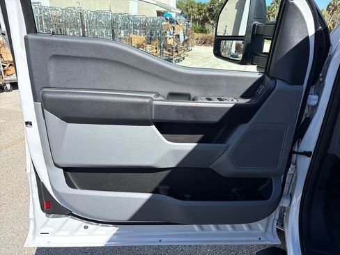 New 2026 Ford F250 XL w/ XL Driver Assist Package RWD image 24