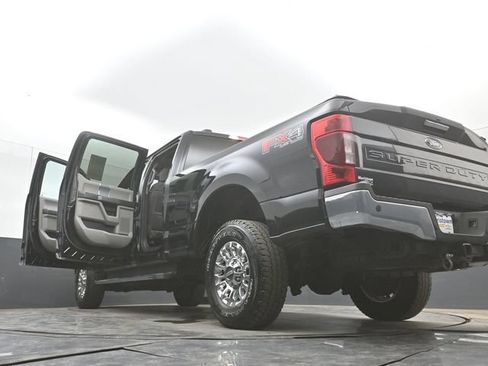 Used 2021 Ford F250 XLT w/ XLT Premium Package AWD/4WD image 53