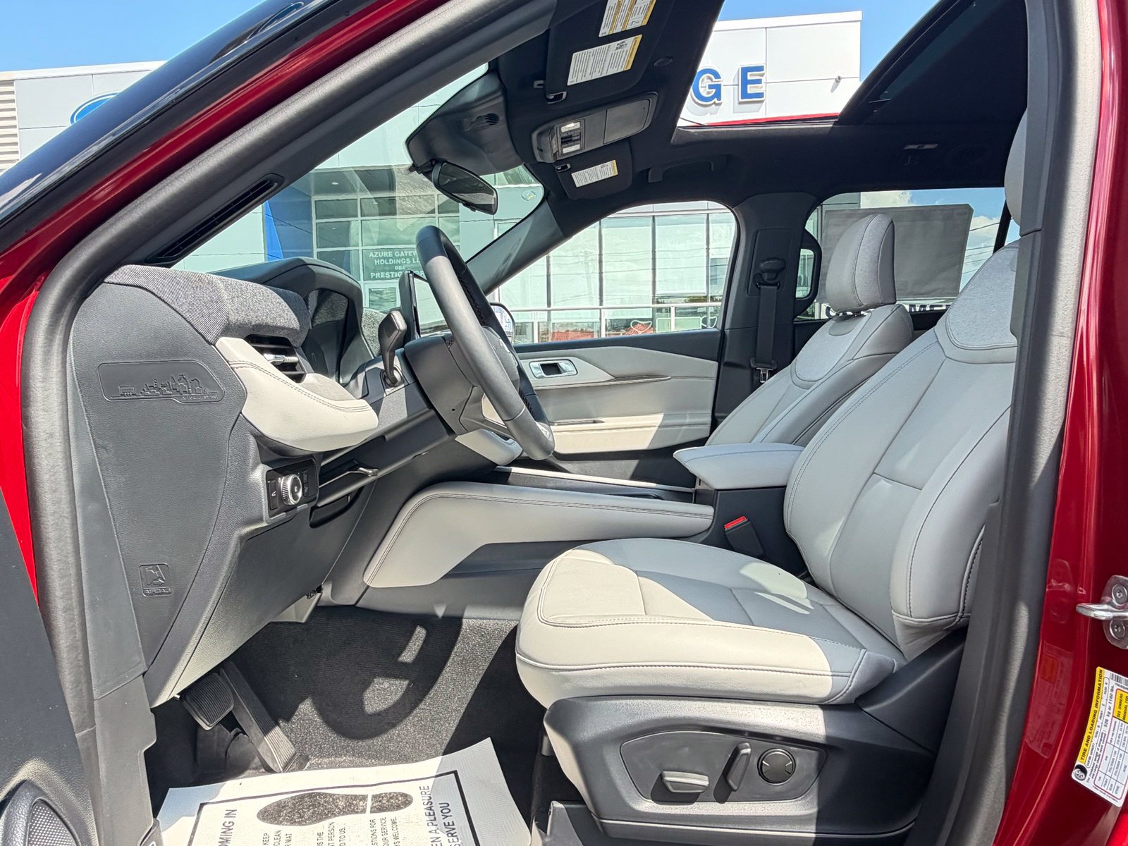 New 2027 Ford Explorer Active w/ Active Comfort Package AWD/4WD image 18
