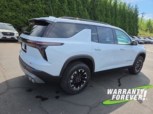 New 2026 Chevrolet Traverse Z71 w/ Enhanced Driving Package AWD/4WD image 7