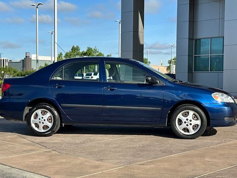 Used 2005 Toyota Corolla CE image 3