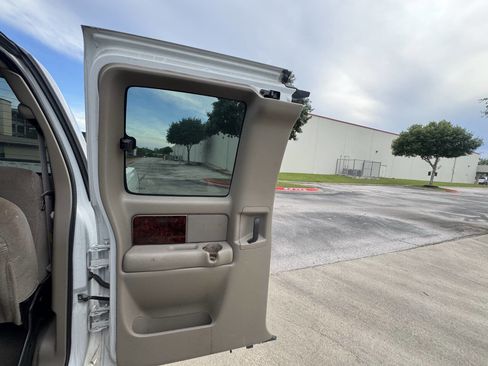 Used 2004 GMC Sierra 1500 SLE w/ Light Duty Power Package RWD image 13