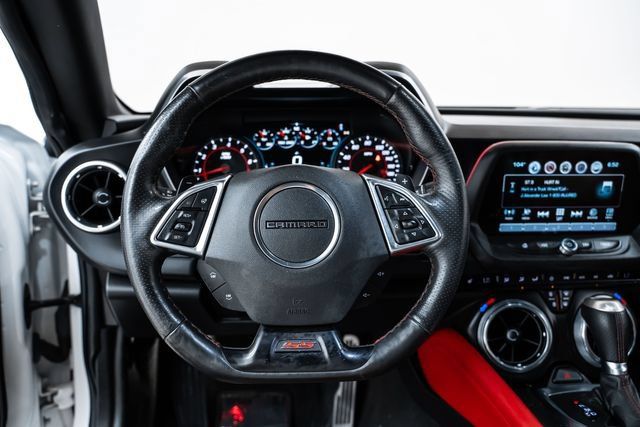 Used 2016 Chevrolet Camaro SS RWD image 23