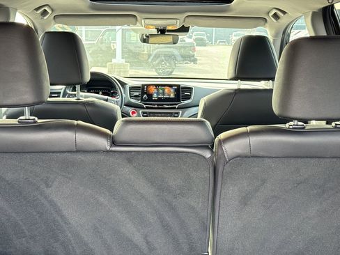 Used 2022 Honda Pilot Black Edition image 11