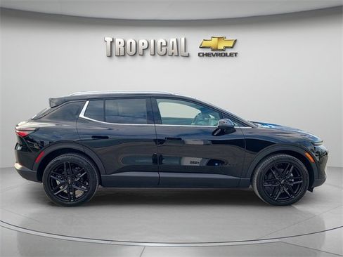 New 2026 Chevrolet Equinox EV LT image 6