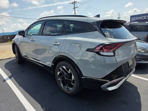 Used 2023 Kia Sportage SX FWD image 2