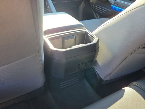 Used 2025 Toyota Tacoma TRD Off-Road image 11