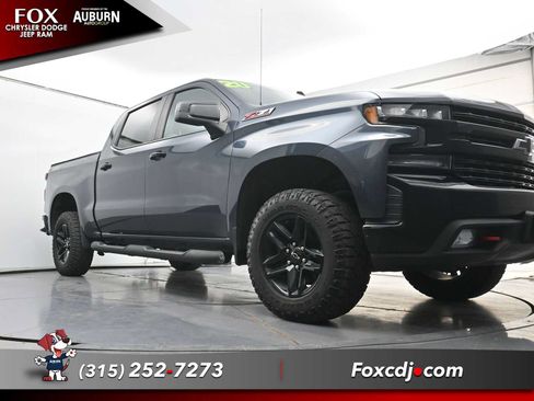 Used 2020 Chevrolet Silverado 1500 LT Trail Boss AWD/4WD image 19