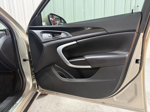 Used 2015 Buick Regal Premium image 10