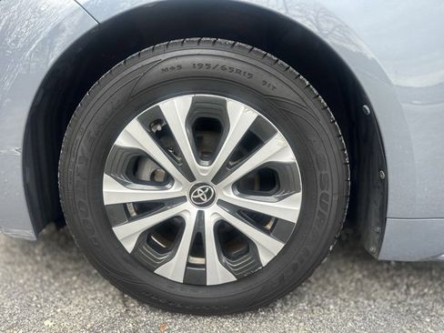 Used 2020 Toyota Corolla LE image 24