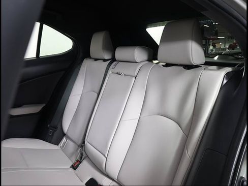 Used 2022 Lexus UX 200 w/ Accessory Package (Z1) FWD image 10