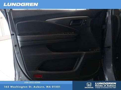 Used 2022 Honda Passport TrailSport image 9