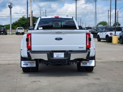 New 2026 Ford F350 Lariat w/ Lariat Premium Package AWD/4WD image 8