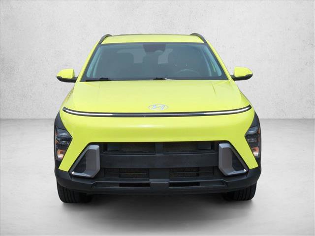 Used 2025 Hyundai Kona SEL AWD/4WD image 2
