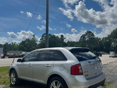 Used 2013 Ford Edge Limited FWD image 5