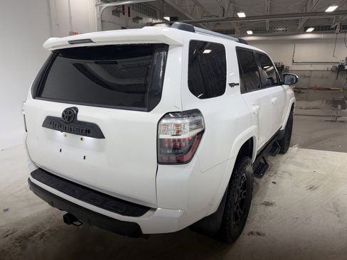 Used 2016 Toyota 4Runner TRD Pro image 7
