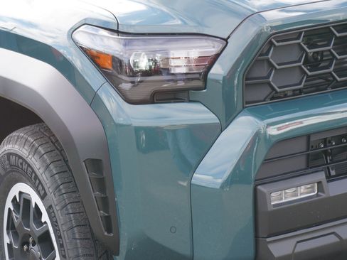 New 2025 Toyota 4Runner TRD Off-Road image 3