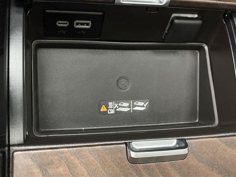 Certified 2024 GMC Yukon Denali AWD/4WD image 29