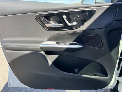 Certified 2025 Mercedes-Benz GLC 300 4MATIC image 17