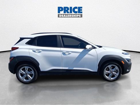 Used 2023 Hyundai Kona SEL AWD/4WD image 5