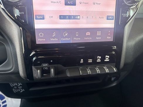 New 2025 RAM 2500 Tradesman image 19