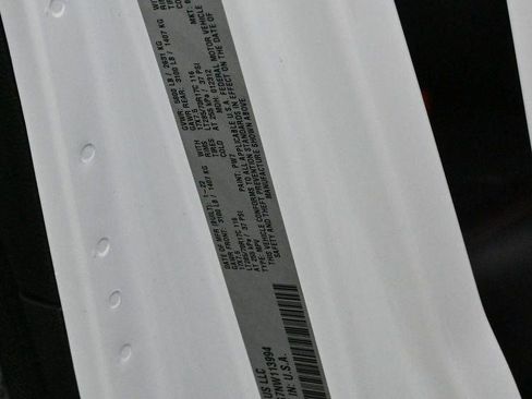 Used 2022 Jeep Wrangler Unlimited Rubicon w/ Cold Weather Group image 39