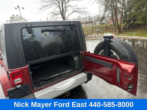 Used 2010 Jeep Wrangler Unlimited Sahara w/ Dual Top Group image 14