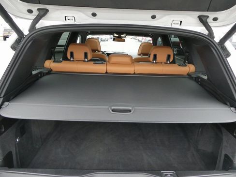 Used 2026 BMW X5 M60i AWD/4WD image 29