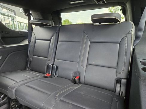 Used 2023 Chevrolet Tahoe Premier RWD image 15