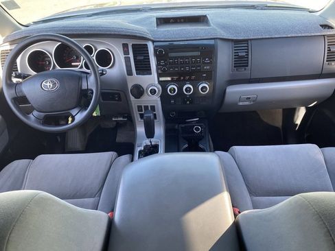 Used 2008 Toyota Sequoia SR5 RWD image 15