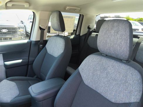 New 2026 Ford Maverick XLT w/ XLT Luxury Package FWD image 14