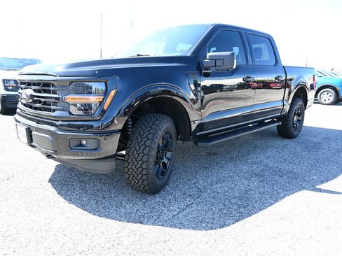 New 2026 Ford F150 XLT w/ Equipment Group 302A MID AWD/4WD image 9