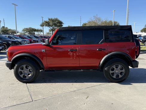 Used 2023 Ford Bronco Big Bend image 8