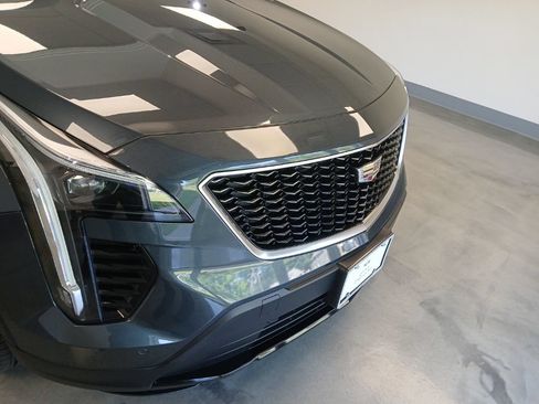 Used 2021 Cadillac XT4 Sport w/ Cold Weather Package AWD/4WD image 6