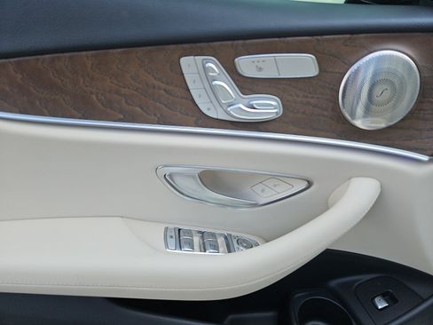 Used 2023 Mercedes-Benz E 350 4MATIC Sedan w/ Premium Package image 12
