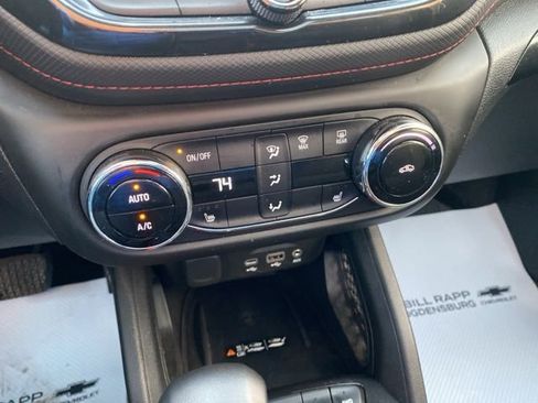 Used 2023 Chevrolet TrailBlazer RS w/ Sun and Liftgate Package AWD/4WD image 11