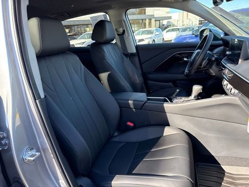 Certified 2025 Acura ADX AWD image 23