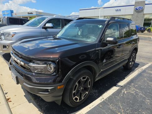 Used 2021 Ford Bronco Sport Outer Banks AWD/4WD image 2