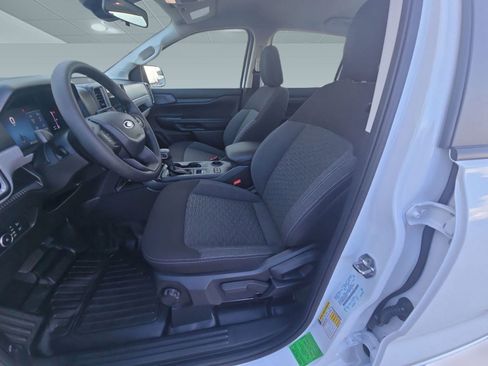 New 2025 Ford Ranger XL image 5