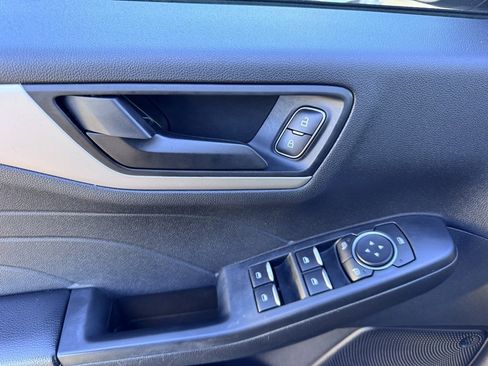 Used 2022 Ford Escape SE w/ Convenience Package image 21