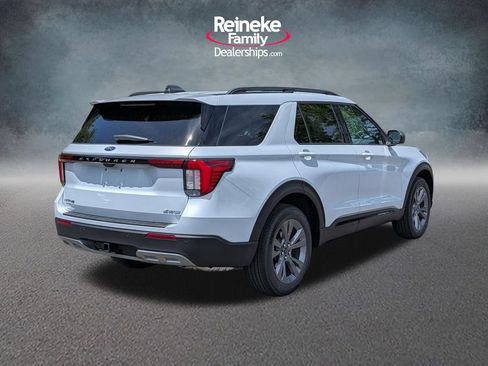 New 2026 Ford Explorer Active w/ Active Comfort Package AWD/4WD image 5