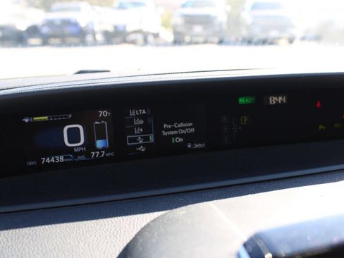 Used 2022 Toyota Prius Prime Limited FWD image 22