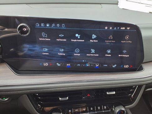 New 2026 Chevrolet Suburban Z71 w/ Comfort Package image 15